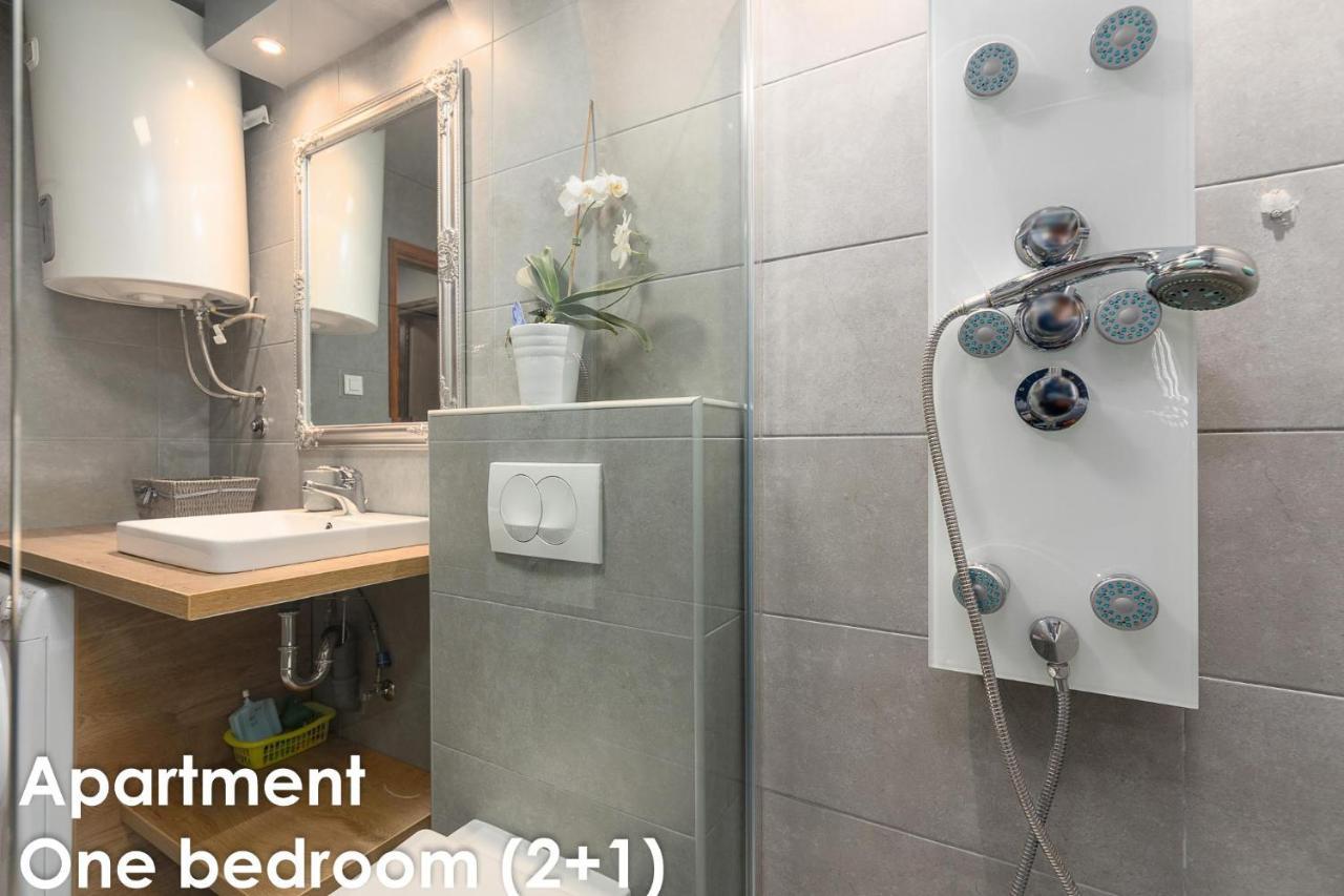 Glamour Apartments Vrsar Exterior photo